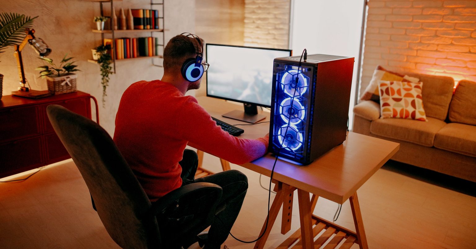 أفضل 13 لعبة كمبيوتر يمكنك لعبها للأبد (2023)