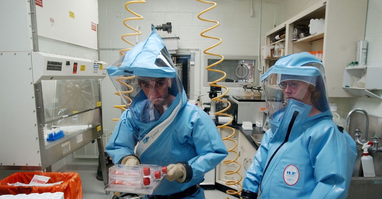 أوامر HHS الخاصة بـ RFK Jr.